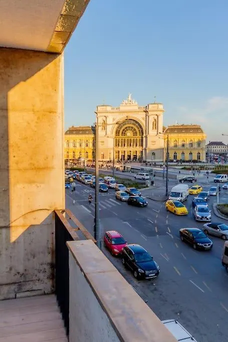 B20 Keleti Sunrise Panoramic Apartment Budapesta 0*,  Ungaria